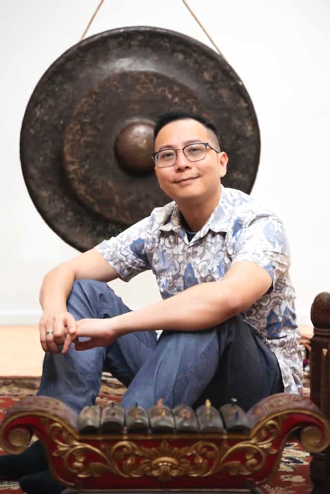 Xin Wei Thow - Javanese Gamelan teacher